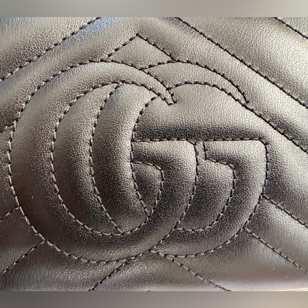 Authentic Gucci Marmont Zip Around Wallet, Black with Gold Hardware, NEW - Picture 8 of 11